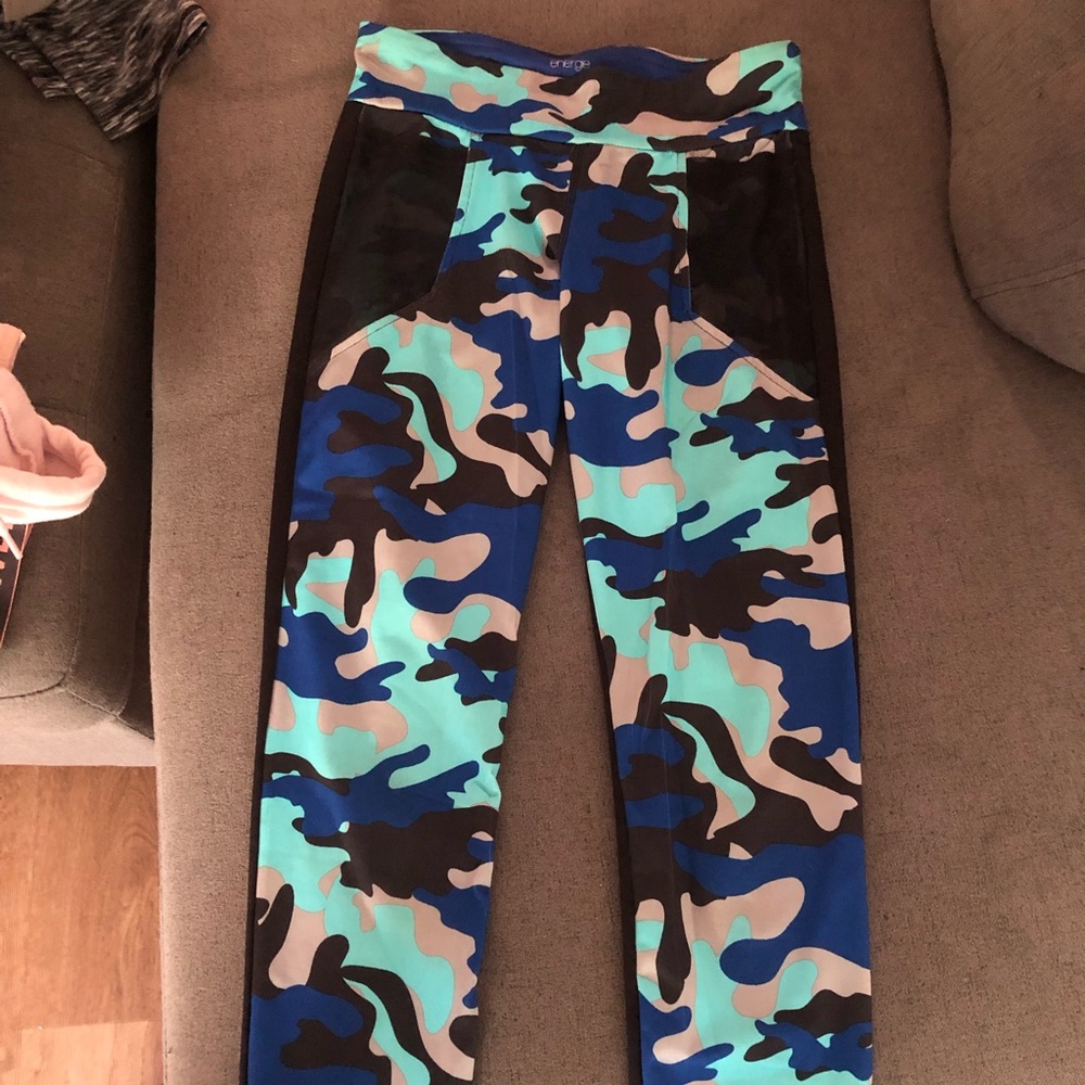 Camo leggings
